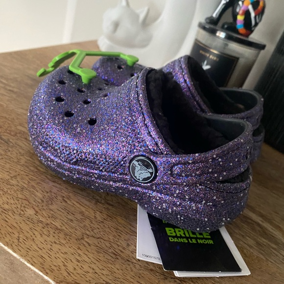 CROCS glow-in-the-dark purple glitter fleece lined BNWT toddler unisex colorful - Picture 1 of 9
